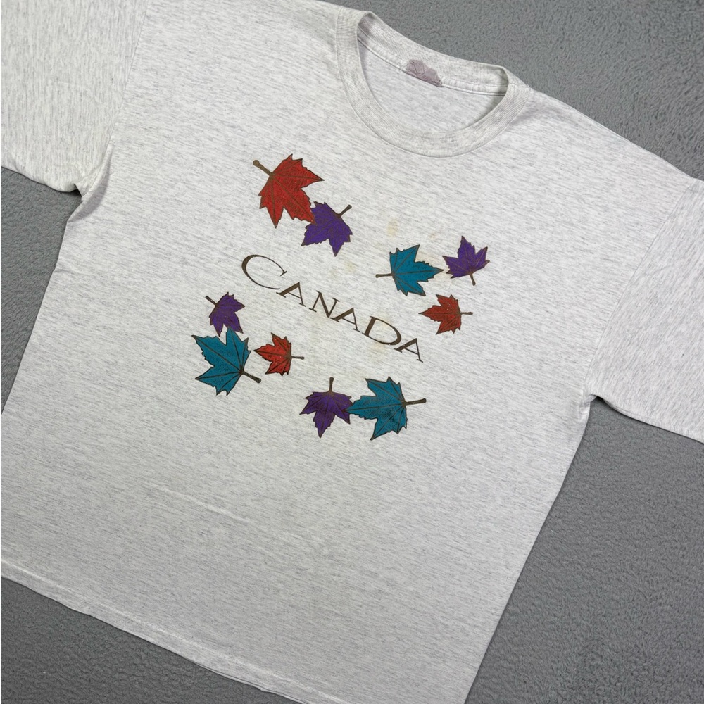 Vintage 90s Canada nature T-shirt